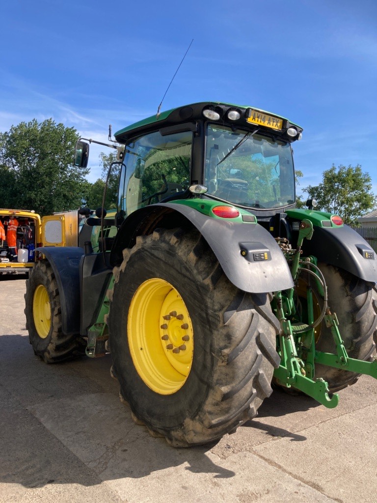 JOHN DEERE 6190R