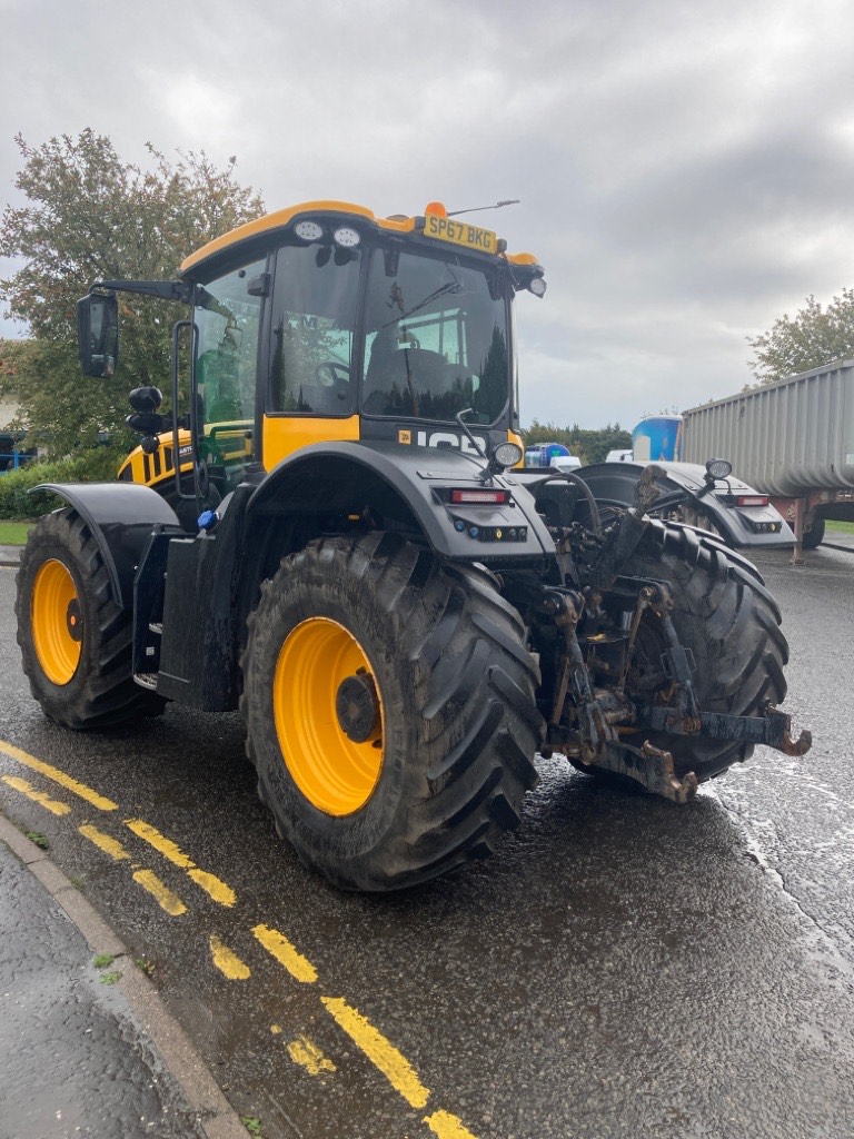 Fastrac 4220