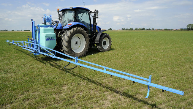 Alto Mounted Sprayer