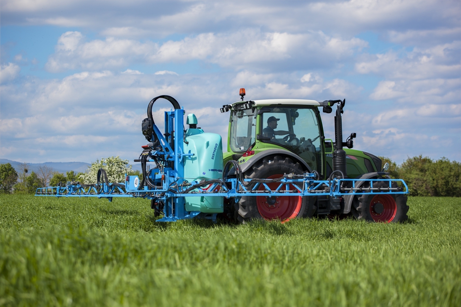 Hermes Mounted Sprayer