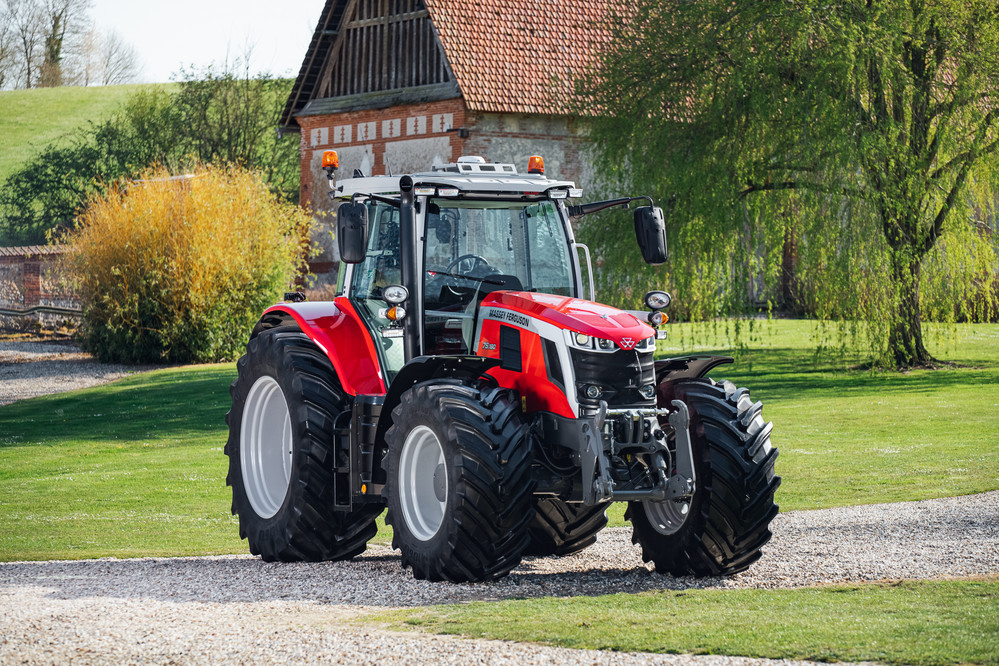 Massey Ferguson MF 7S.165 Series tractors